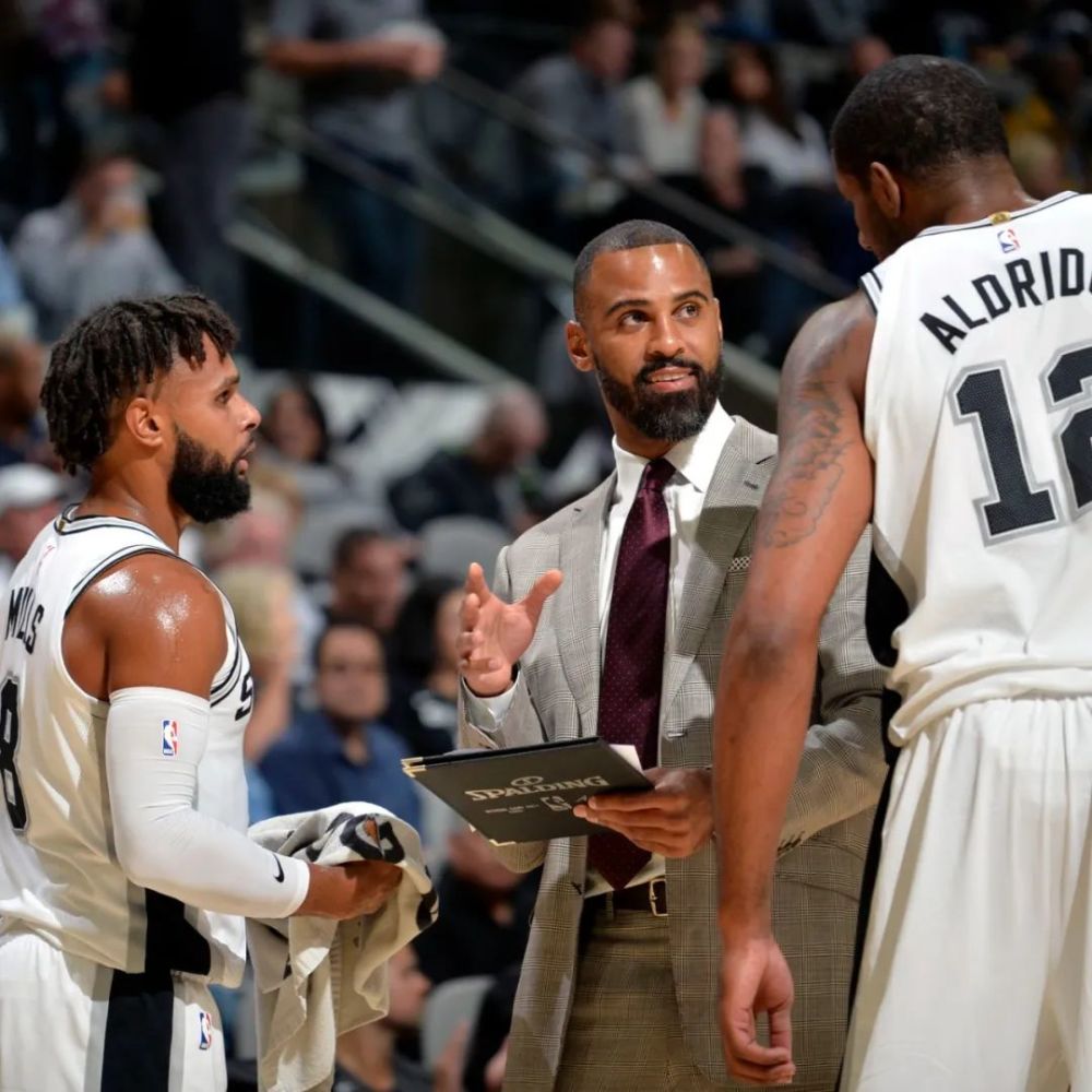 球队向前 球队向前