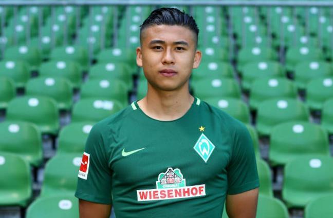 手却选择婉 手却选择婉