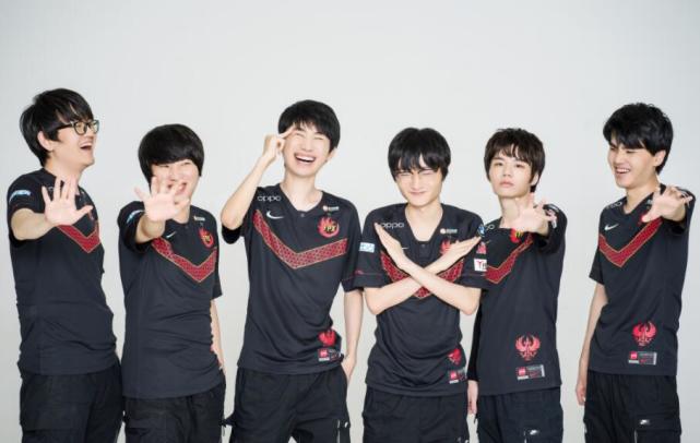 也得益于他 也得益于他