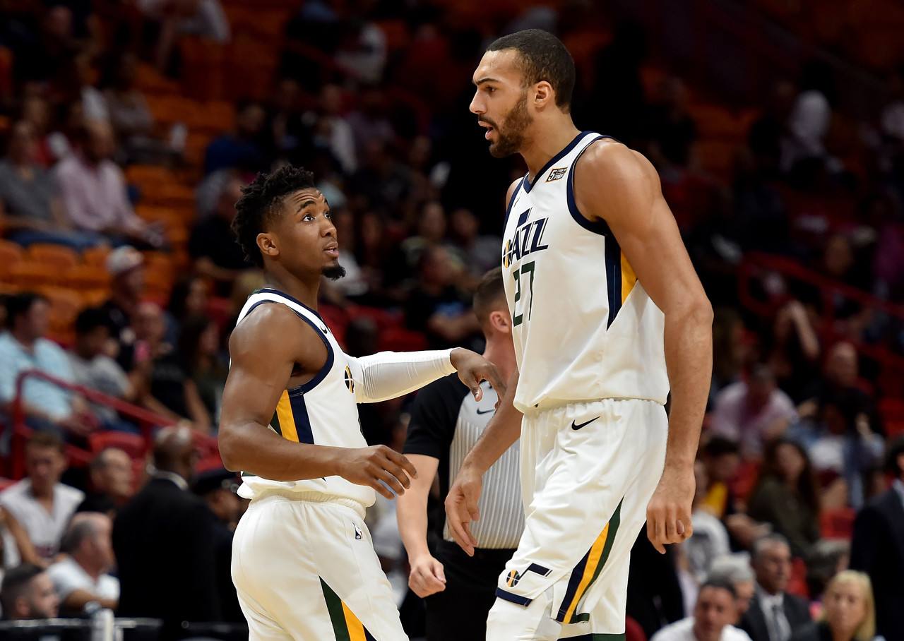 康财务与品 康财务与品